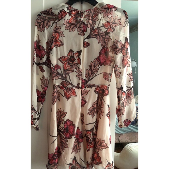 For Love & Lemons | Sierra Mini Dress🌸 - Picture 2 of 5